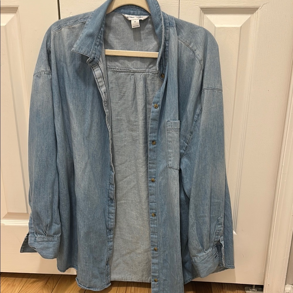 Casual Denim Button-Up Shirt